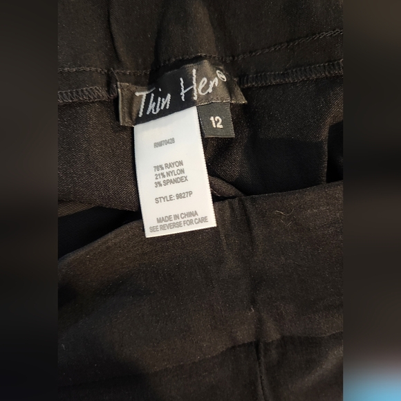 Women's Thin Her Black Ankle Pants size 12 - Picture 8 of 8